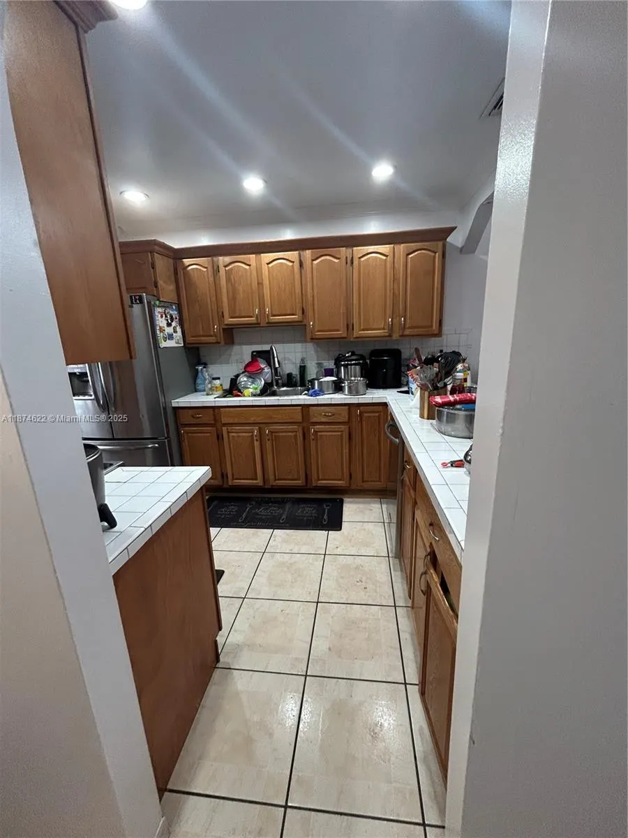 5295 NW 198th Ter