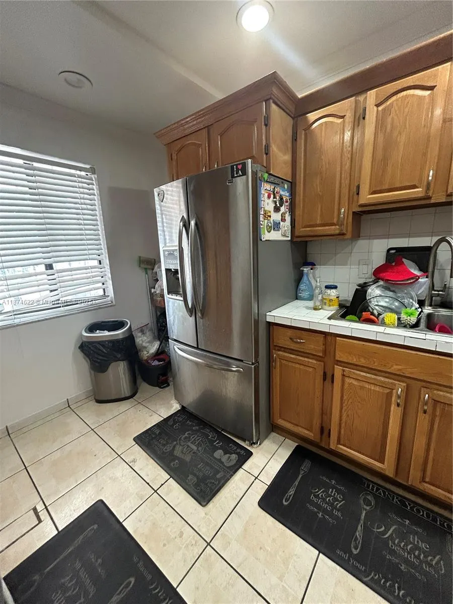 5295 NW 198th Ter