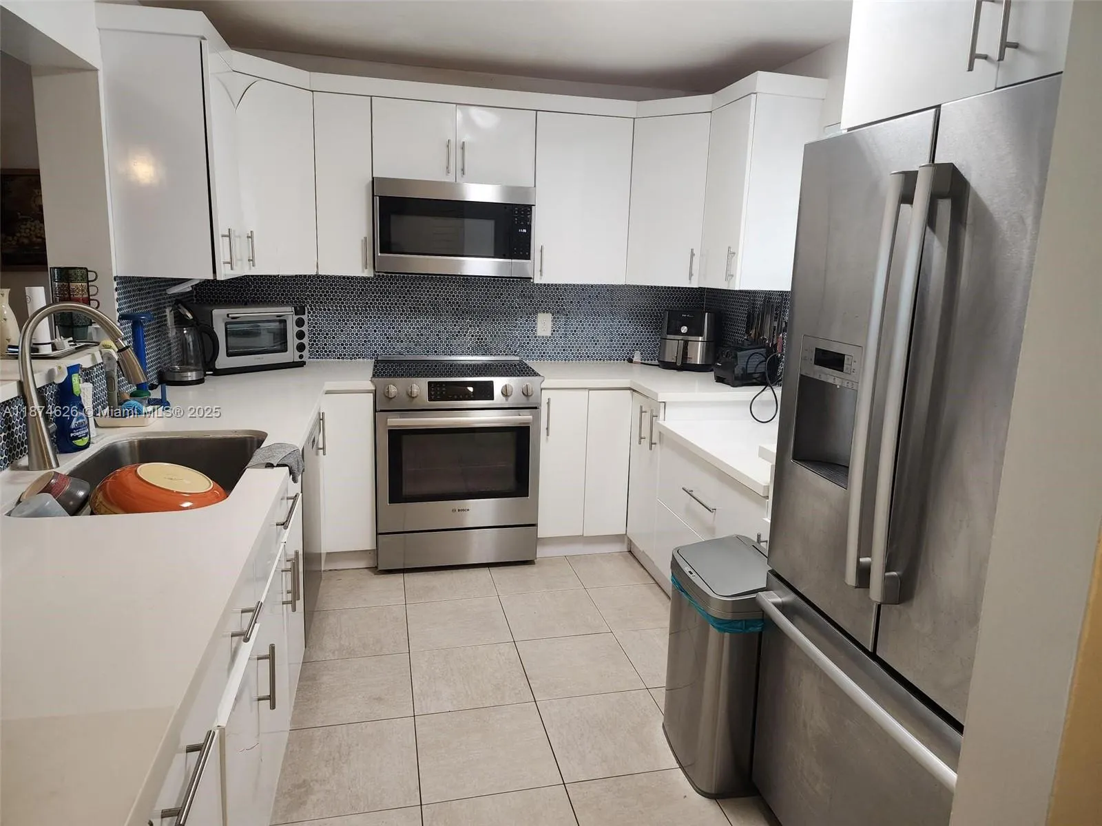 425 SE 11th Ter, #403