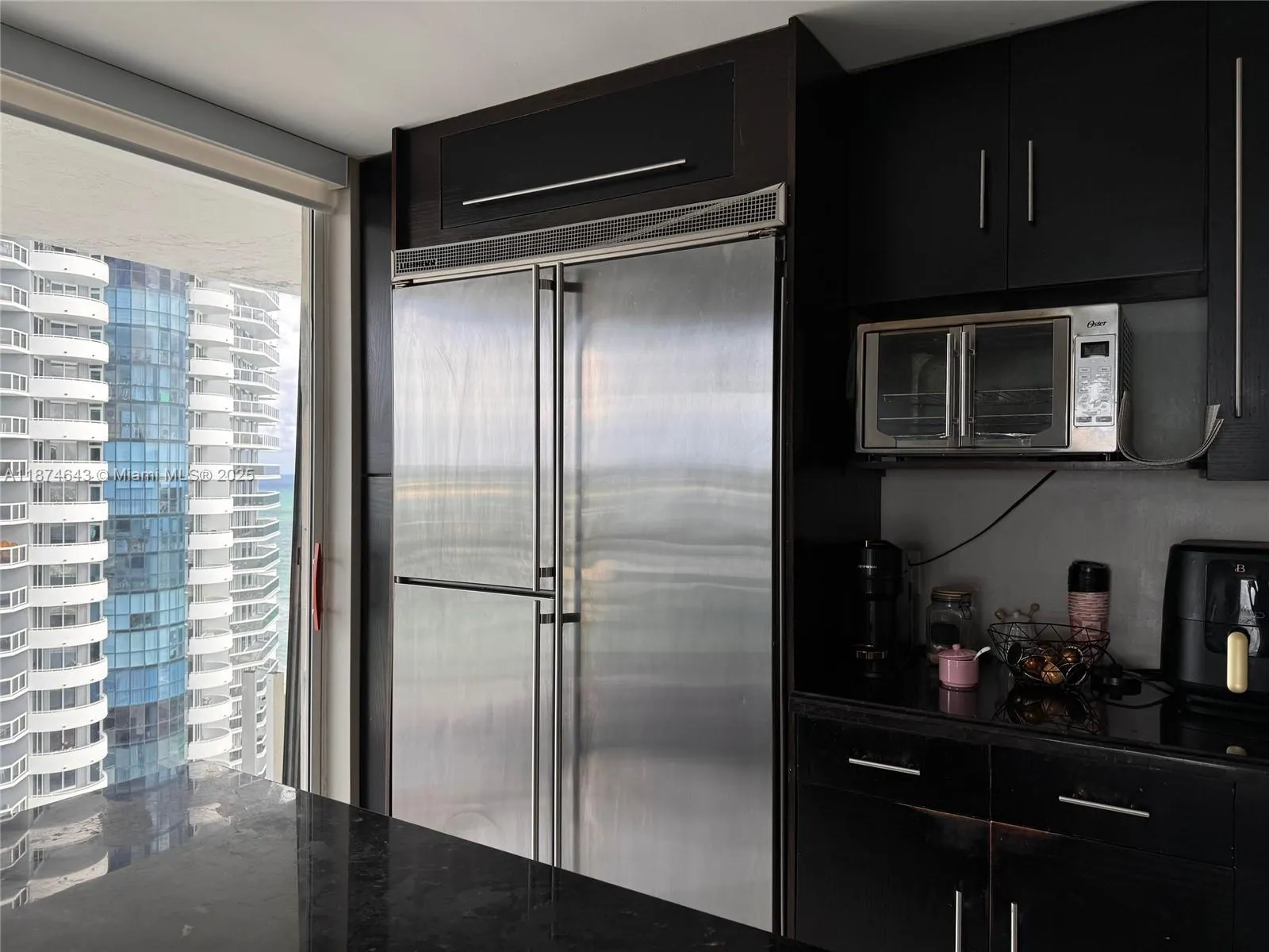 6061 Collins Ave, #23A