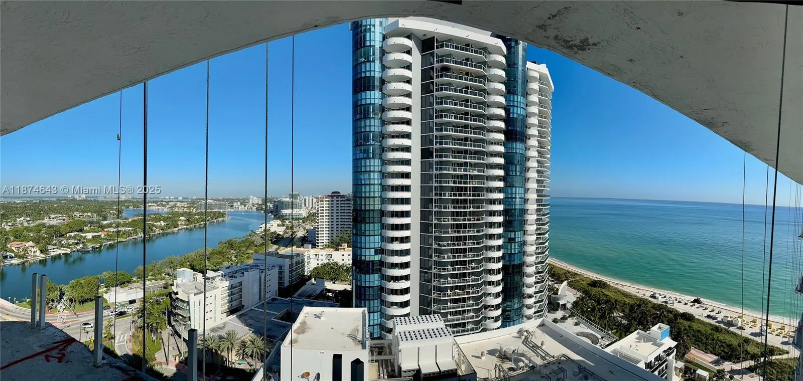 6061 Collins Ave, #23A