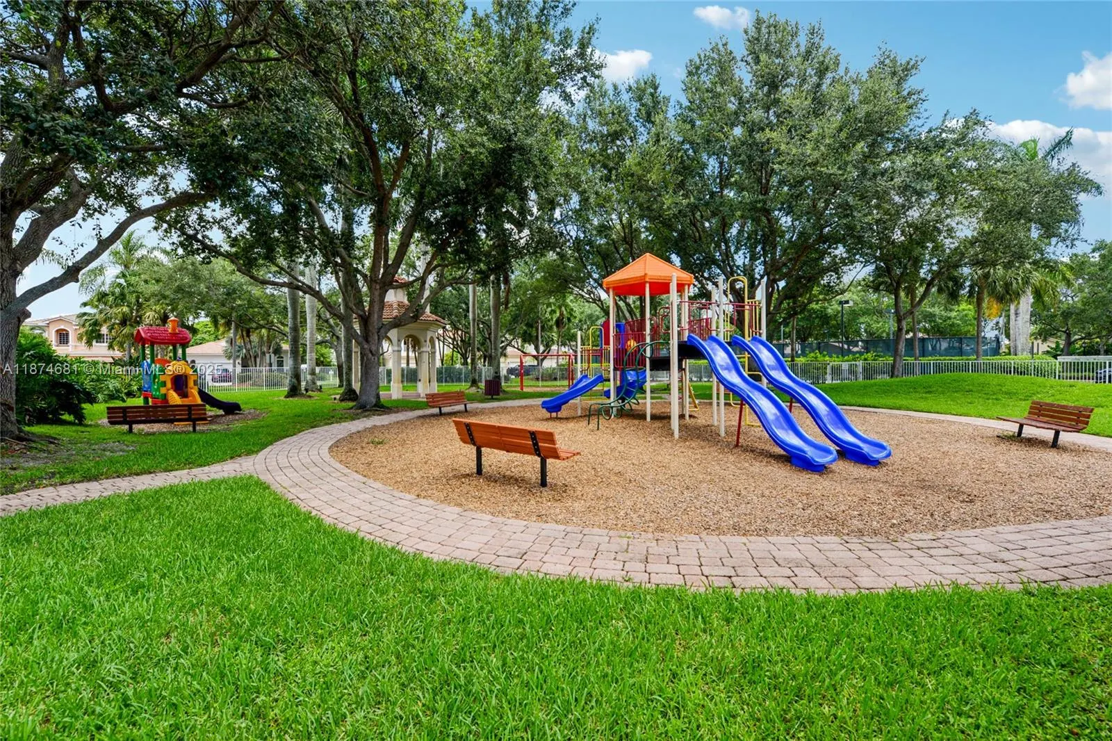 1745 NW 77th Ave
