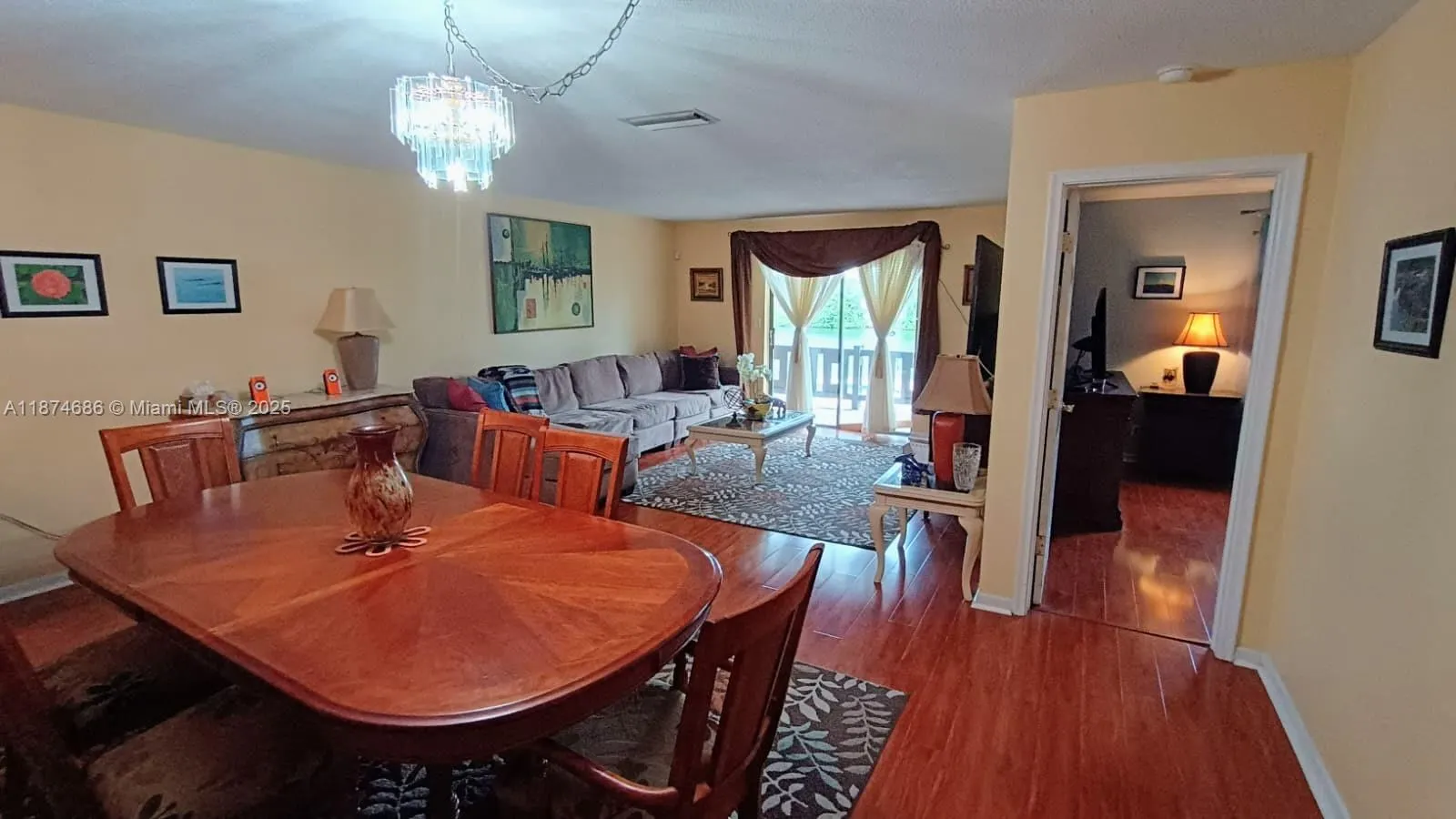 5900 NW 17th Pl, #211