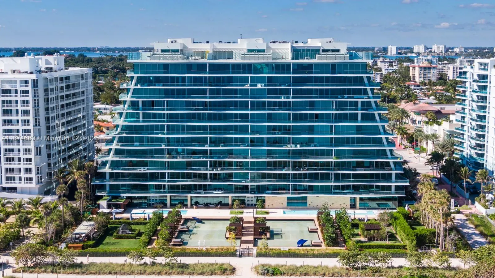 9349 Collins Ave, #403