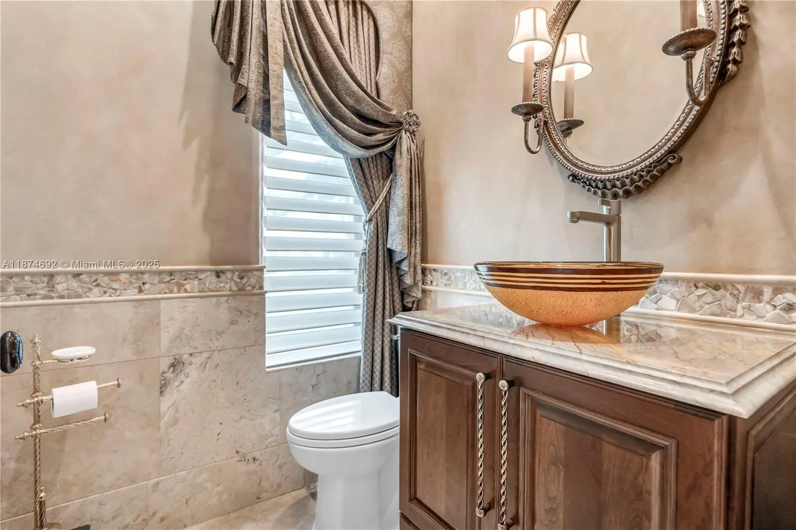 700 Osprey Point Cir