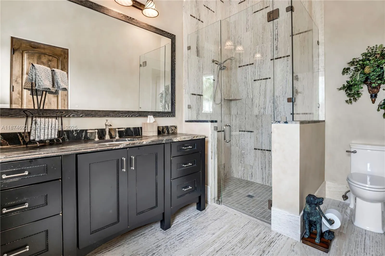 700 Osprey Point Cir