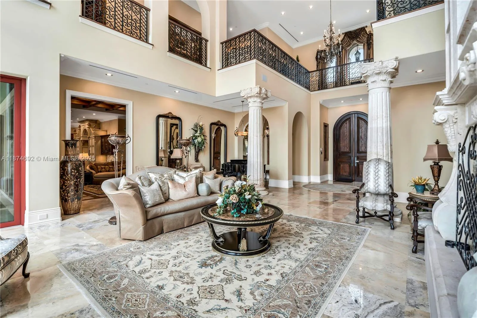700 Osprey Point Cir