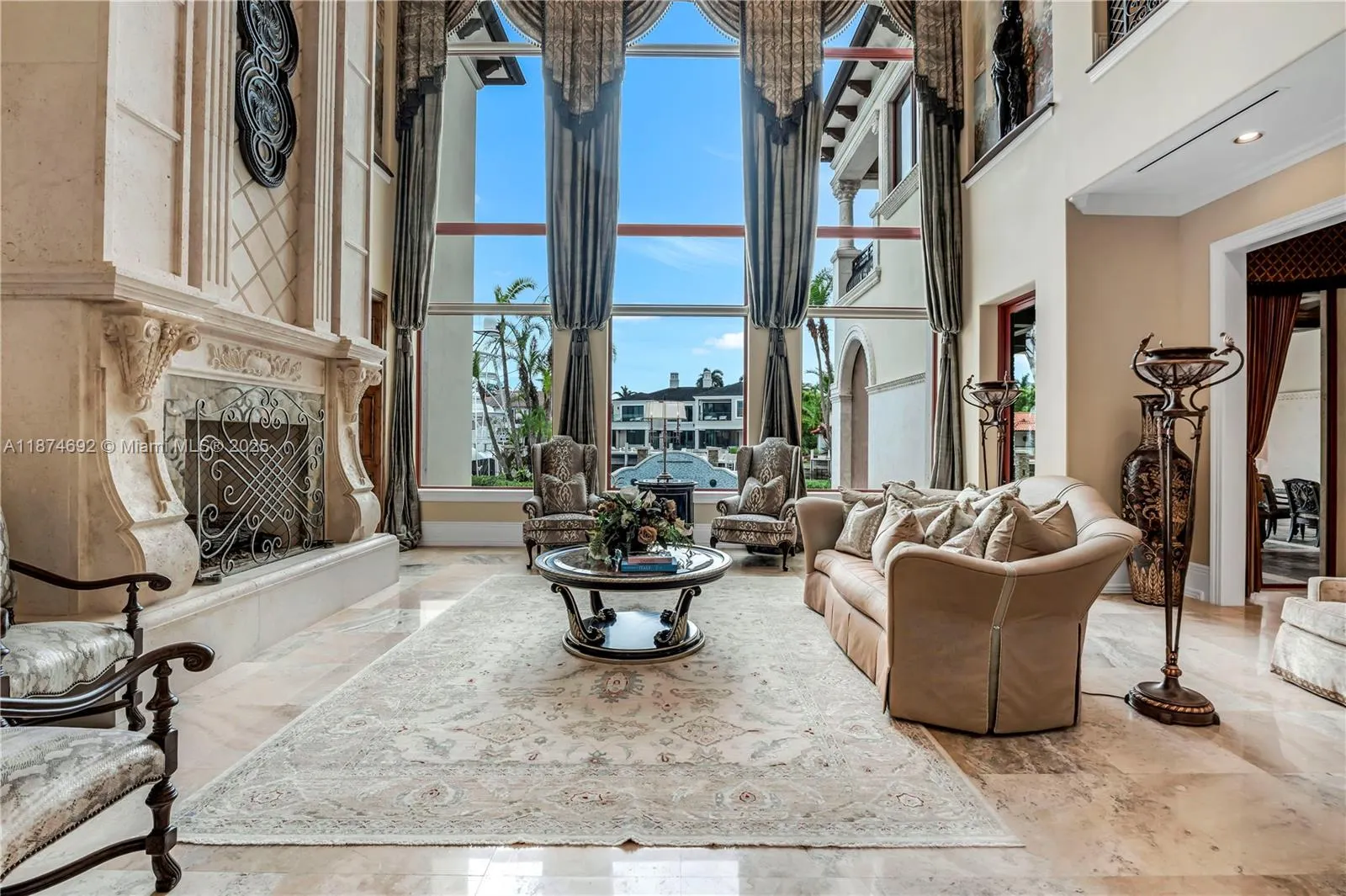 700 Osprey Point Cir