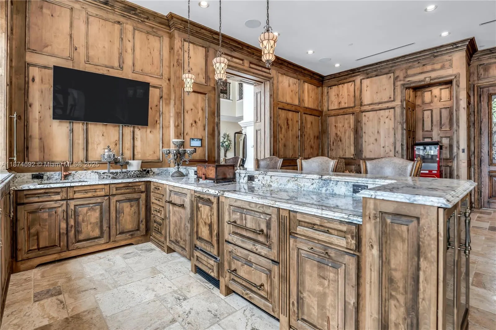 700 Osprey Point Cir