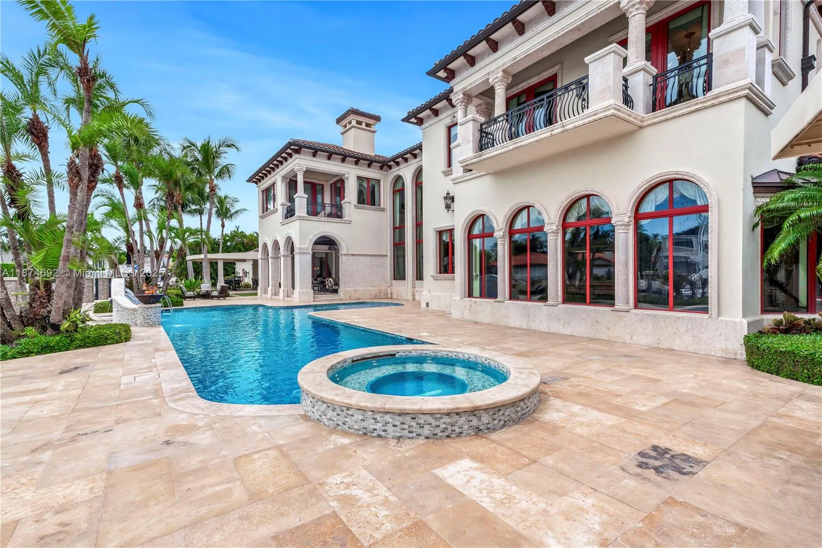 700 Osprey Point Cir