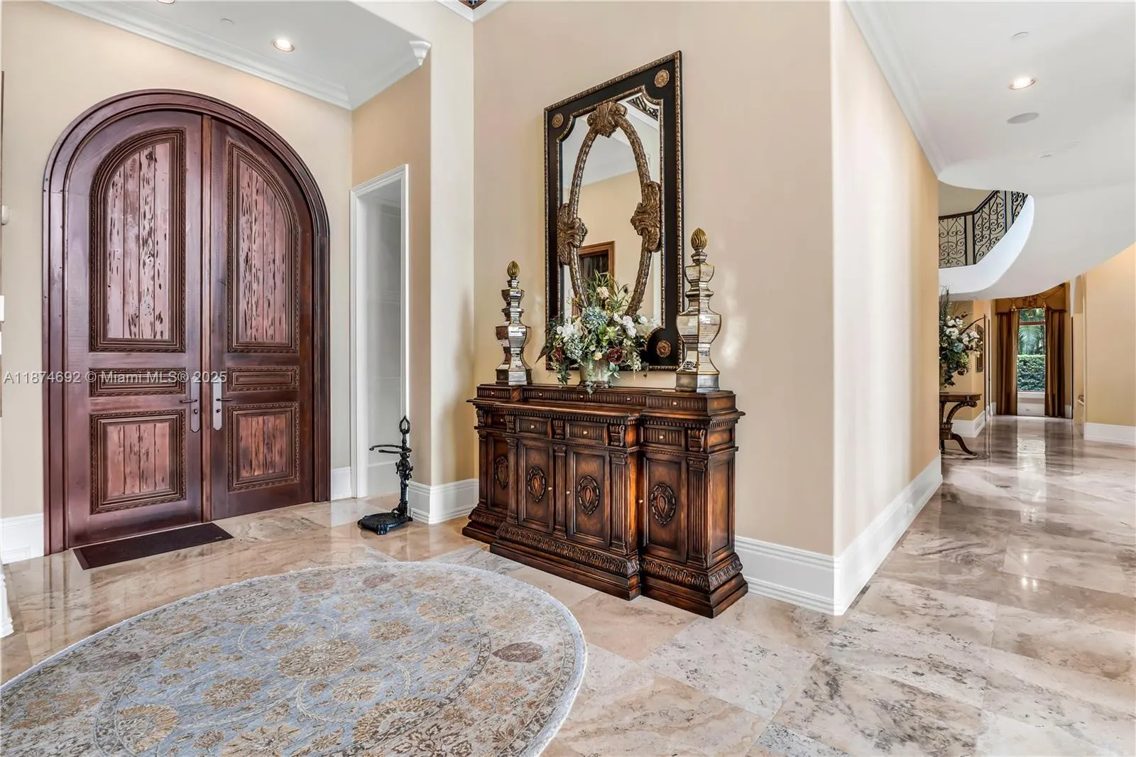 700 Osprey Point Cir