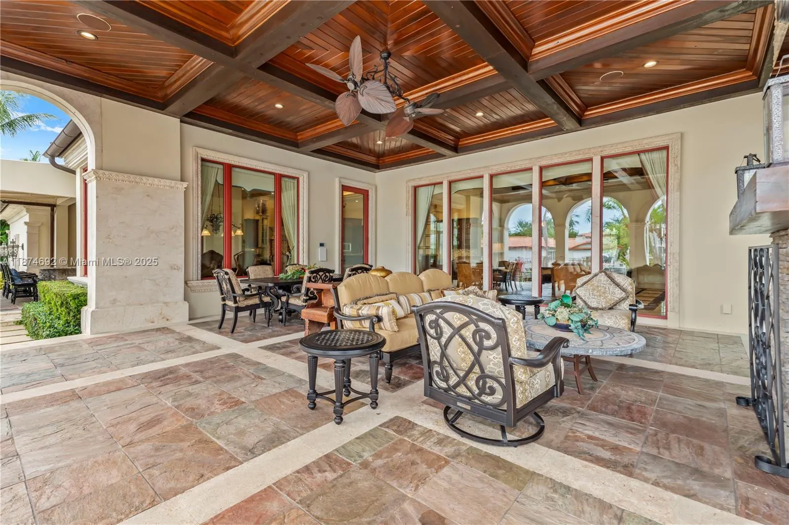 700 Osprey Point Cir