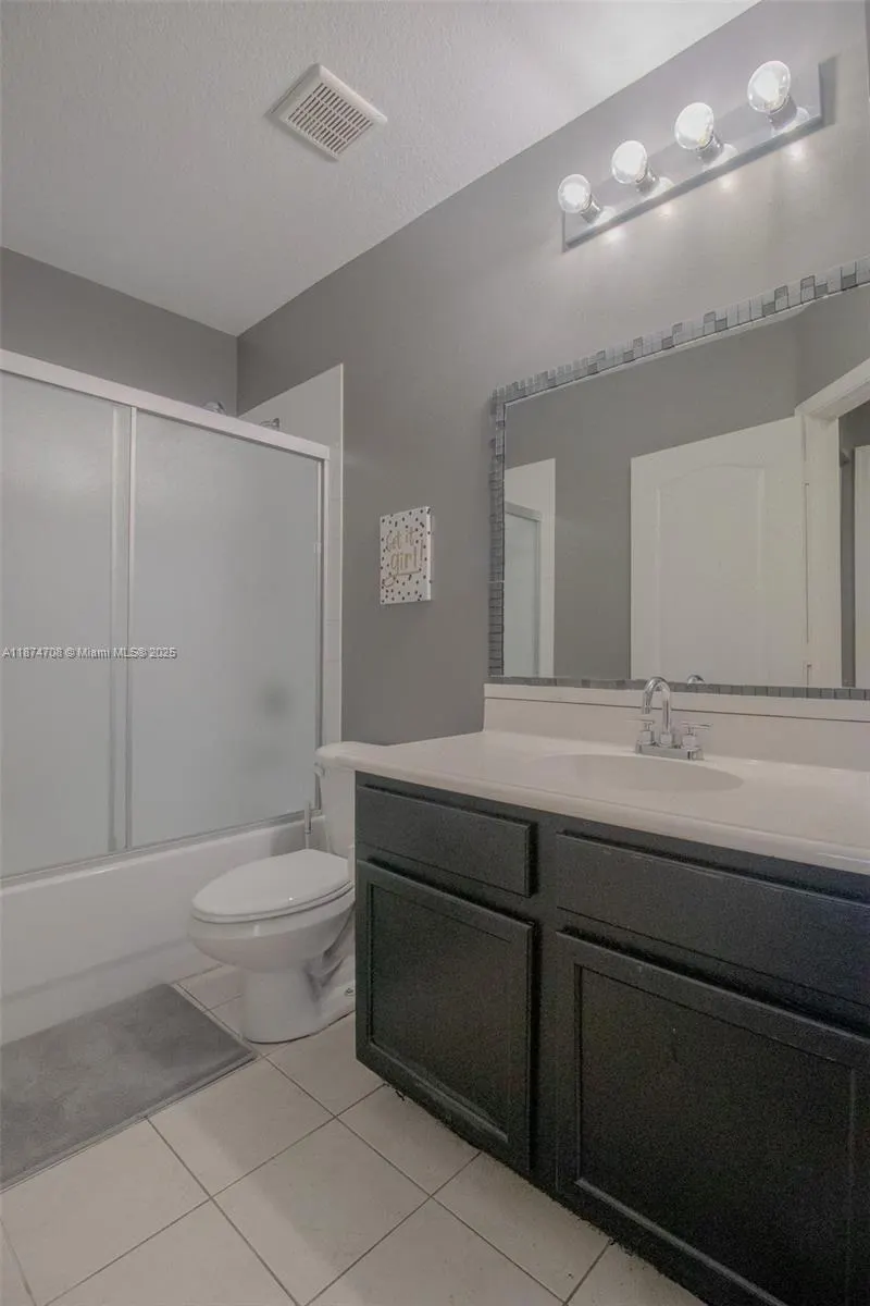 21119 NW 14th Pl, #437