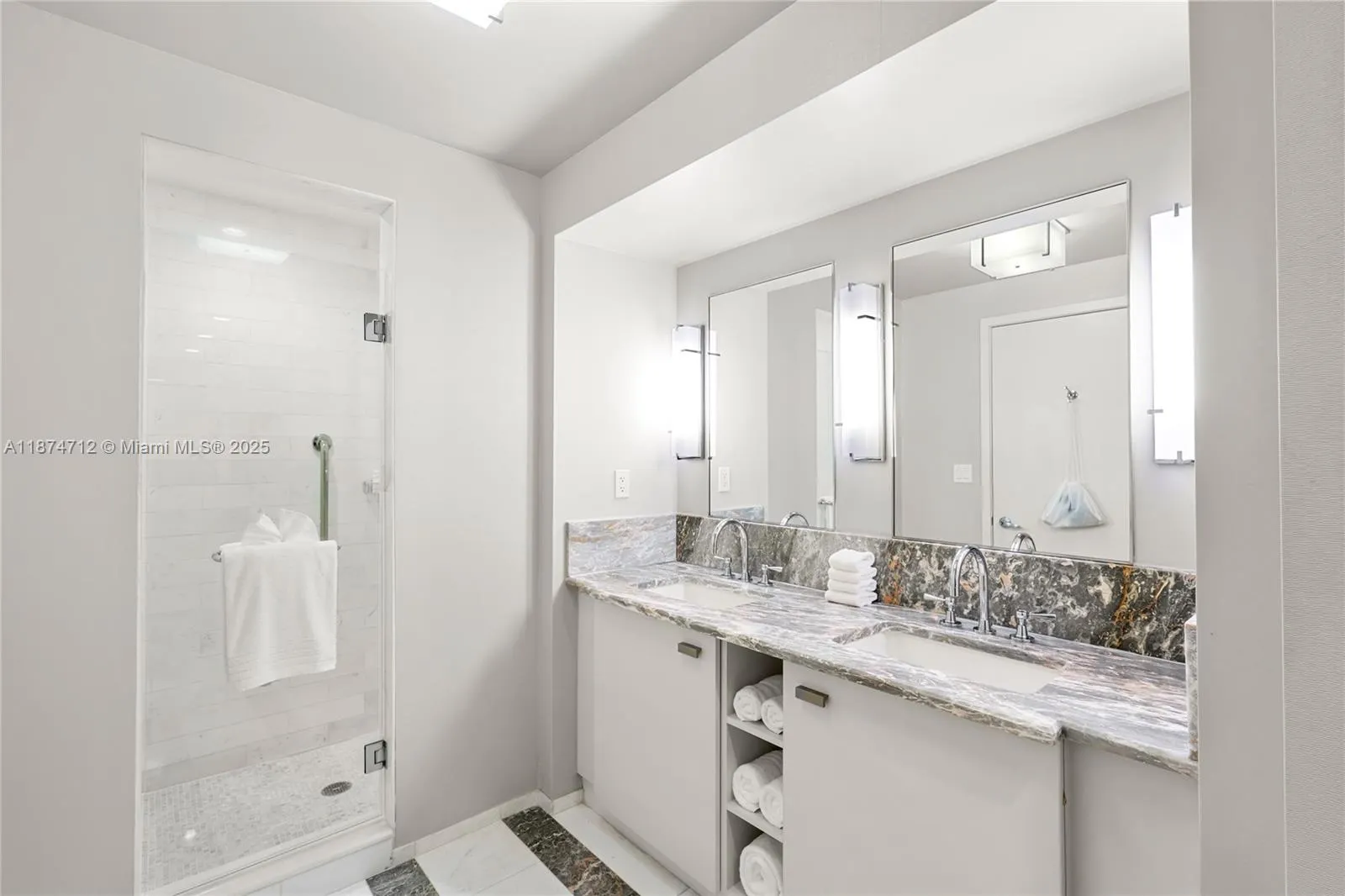 551 N Fort Lauderdale Beach Blvd, #R2212