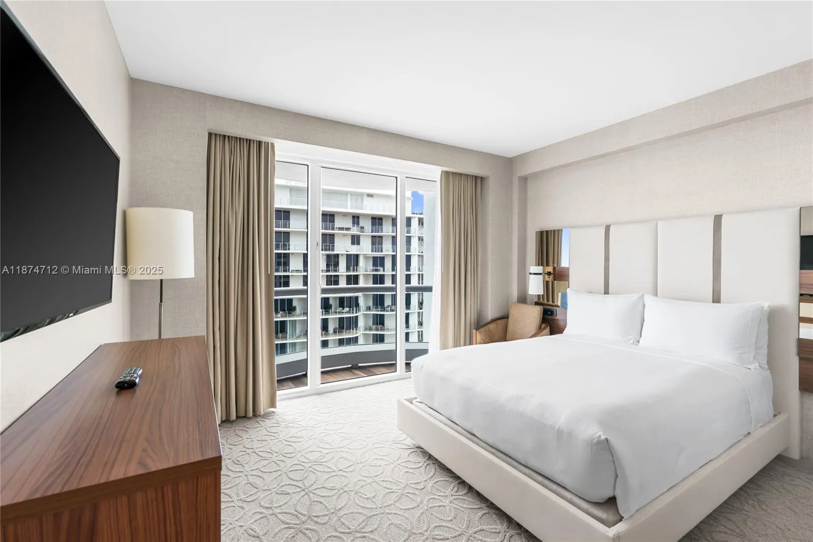 551 N Fort Lauderdale Beach Blvd, #R2212