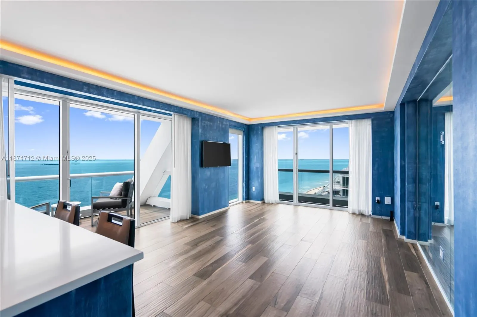551 N Fort Lauderdale Beach Blvd, #R2212