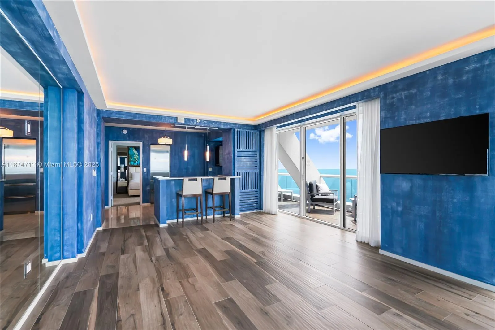 551 N Fort Lauderdale Beach Blvd, #R2212