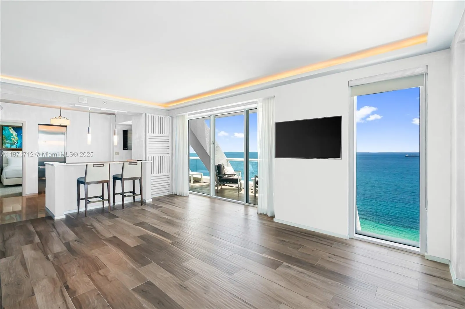 551 N Fort Lauderdale Beach Blvd, #R2212