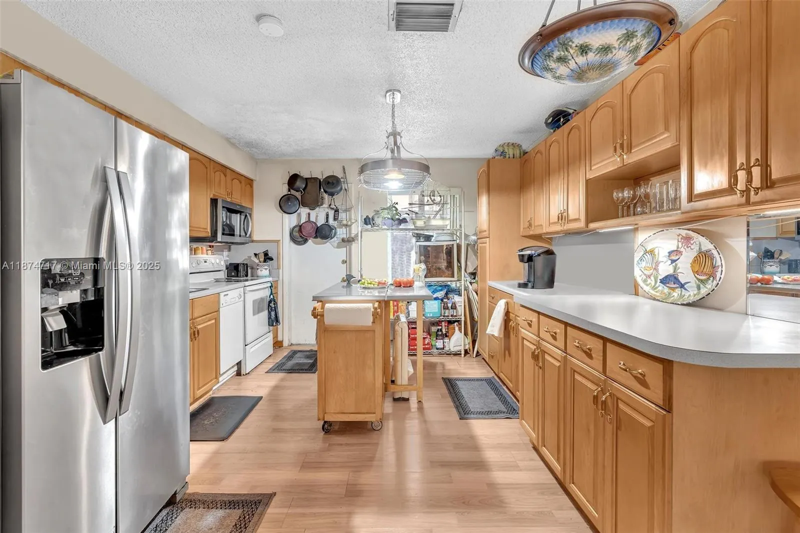 312 SW 9th St