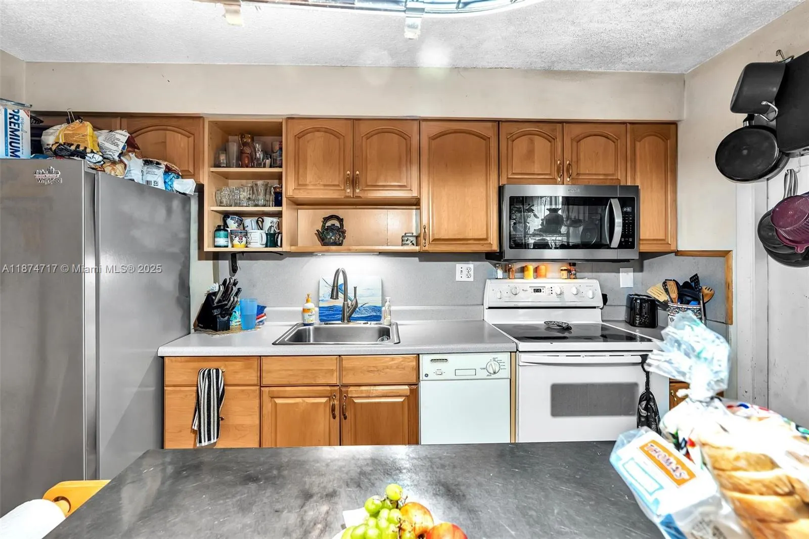 312 SW 9th St