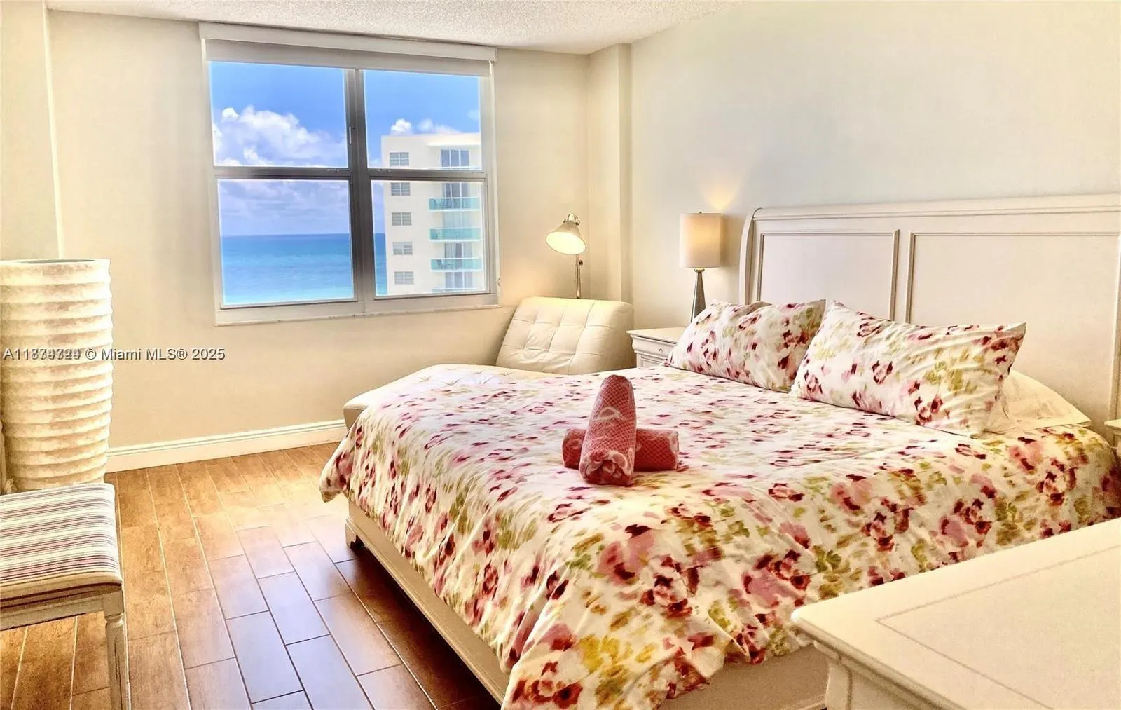 3725 S Ocean Dr, #1410