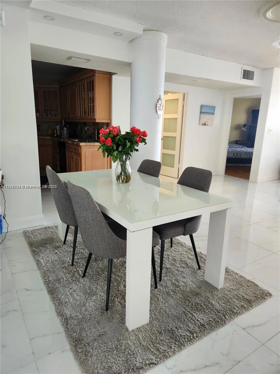 3725 S Ocean Dr, #1410