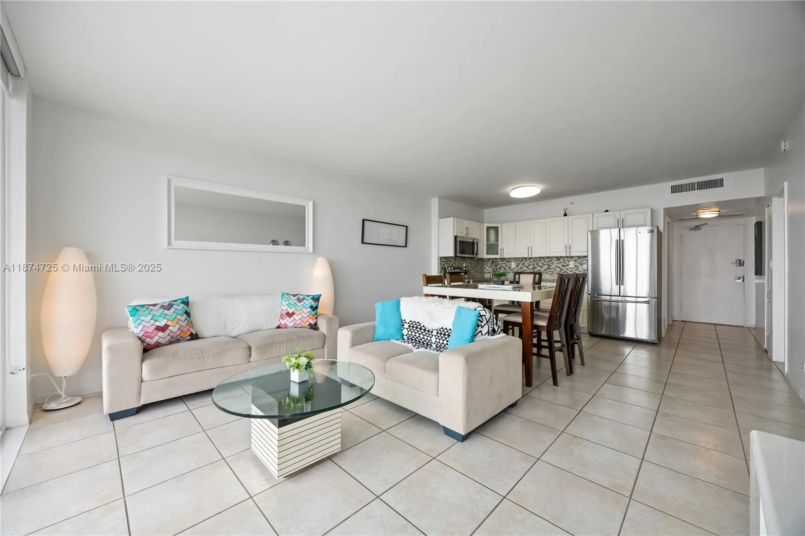 5601 Collins Ave, #410