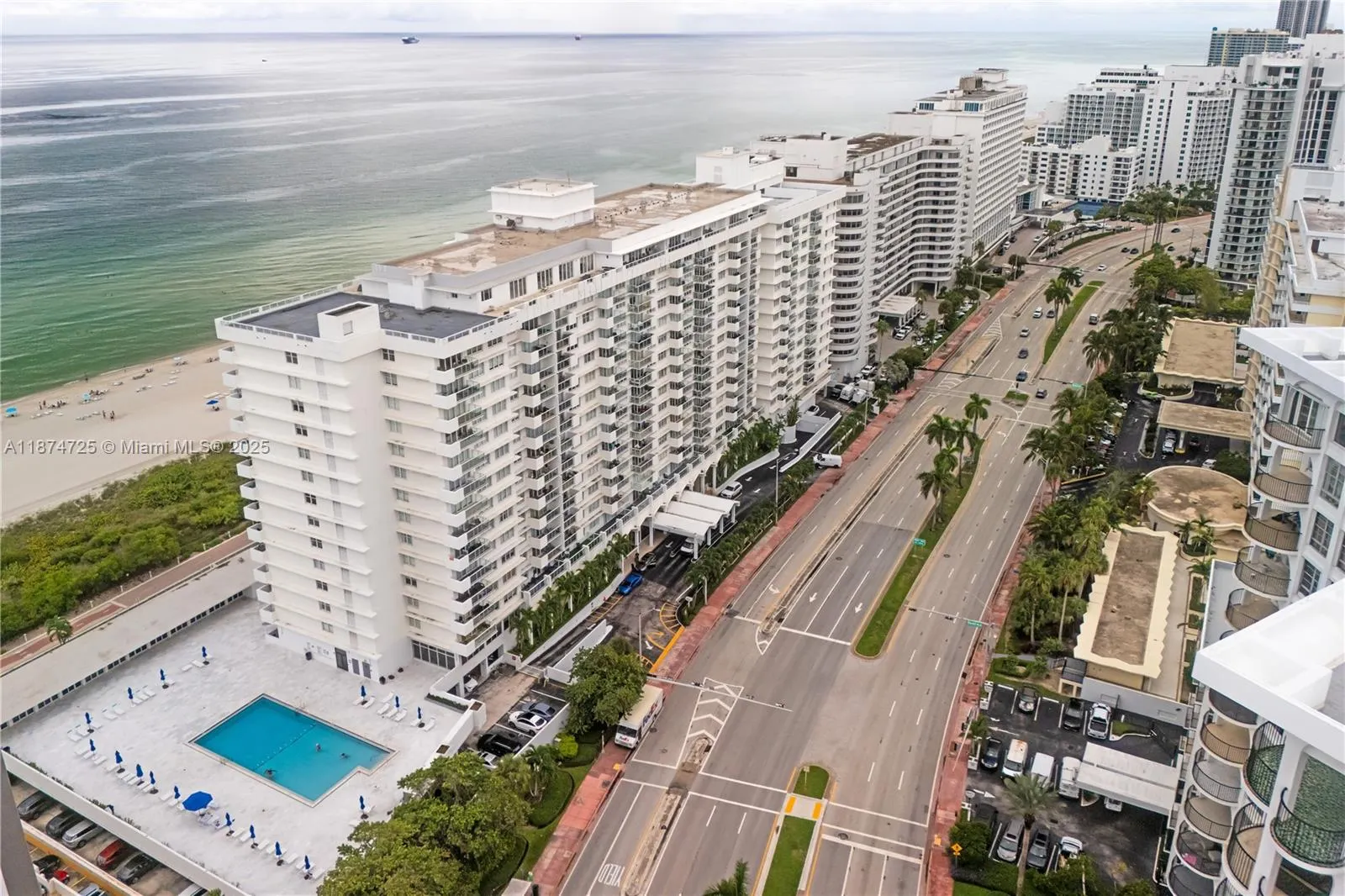 5601 Collins Ave, #410