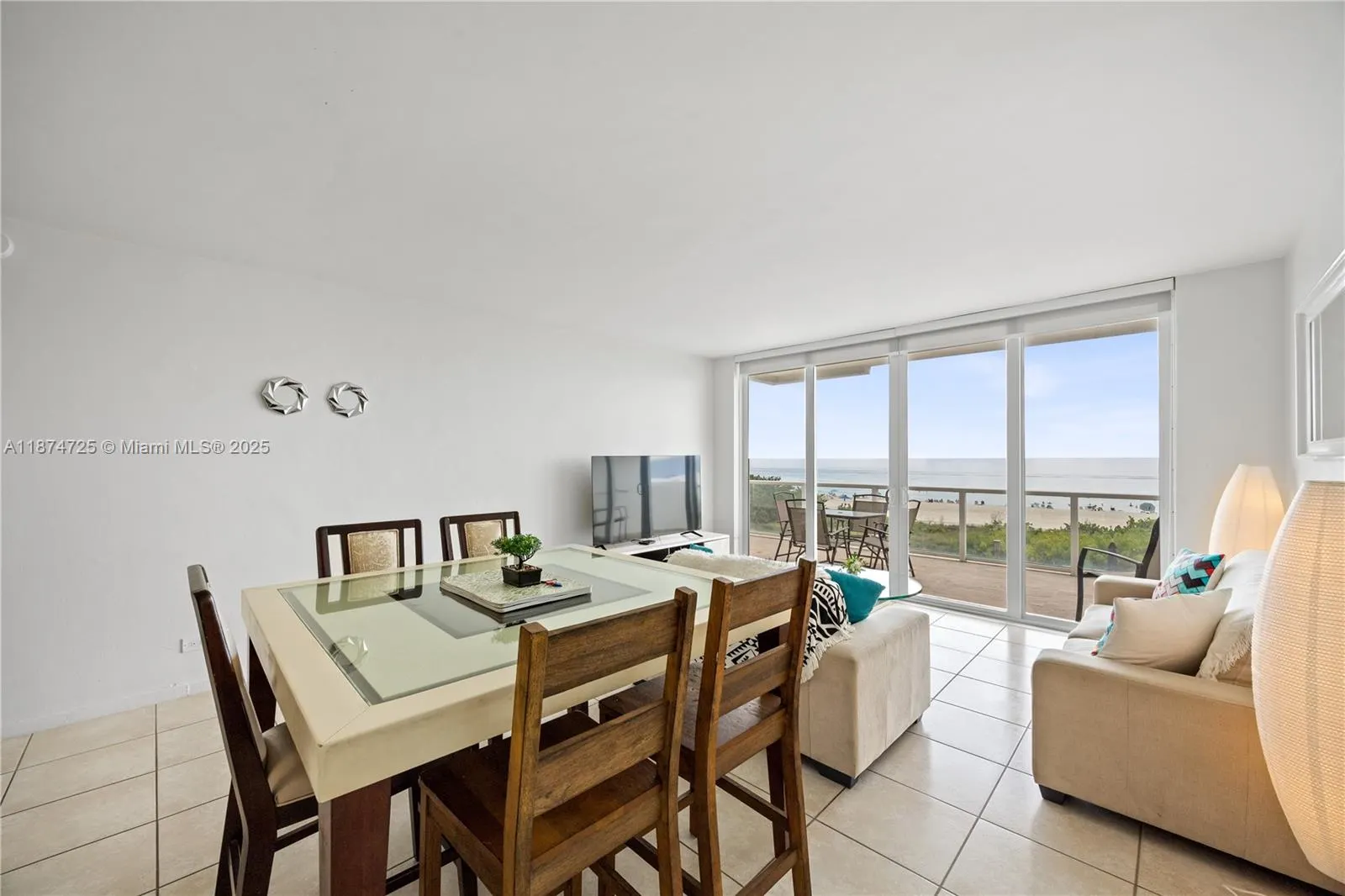 5601 Collins Ave, #410