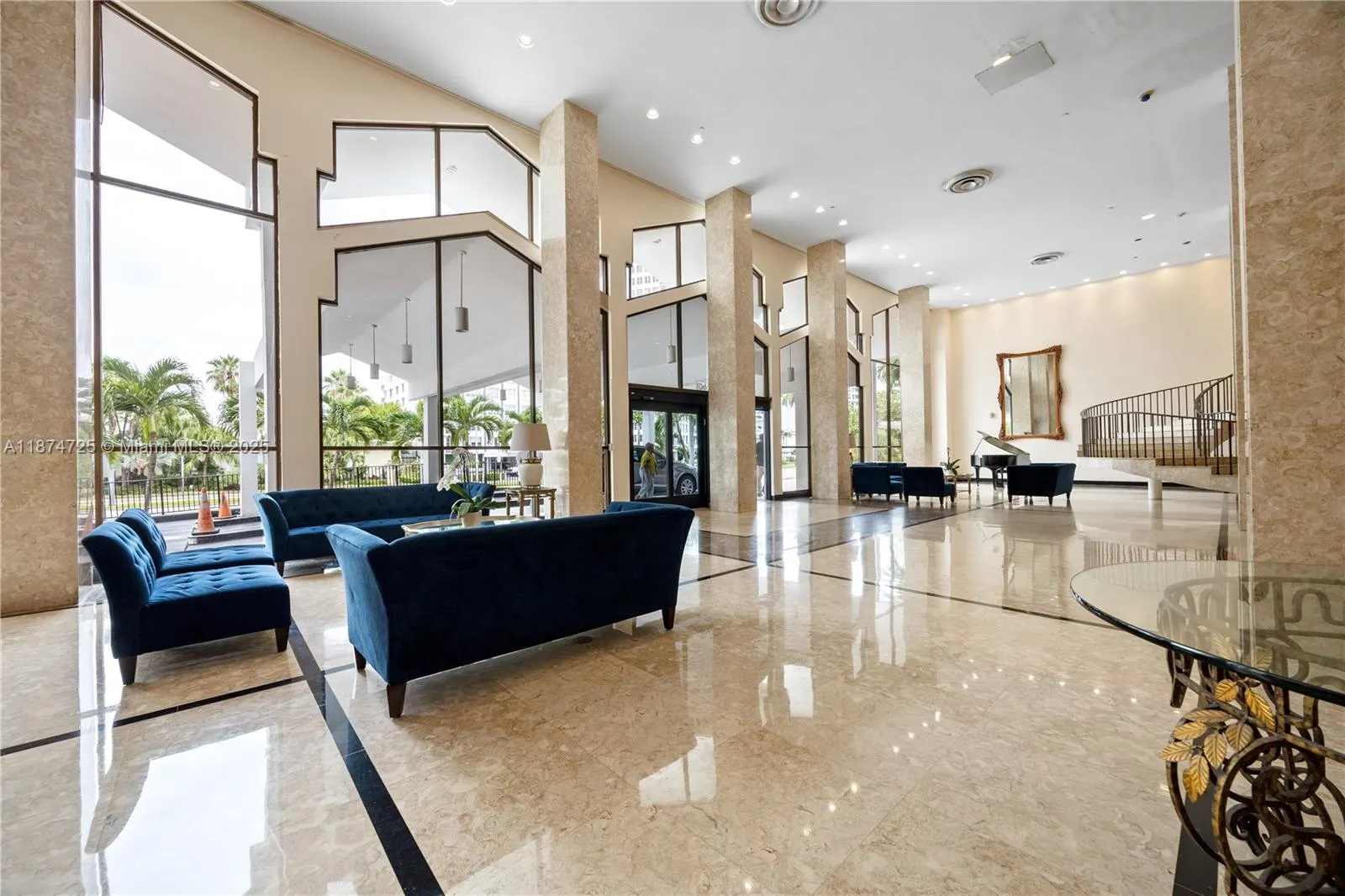 5601 Collins Ave, #410
