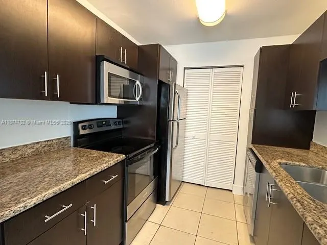 4016 NW 87th Ave, #4016