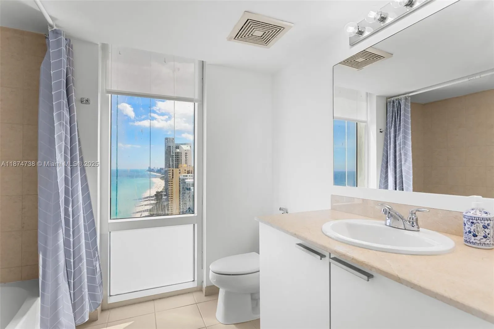 16699 Collins Ave, #3402