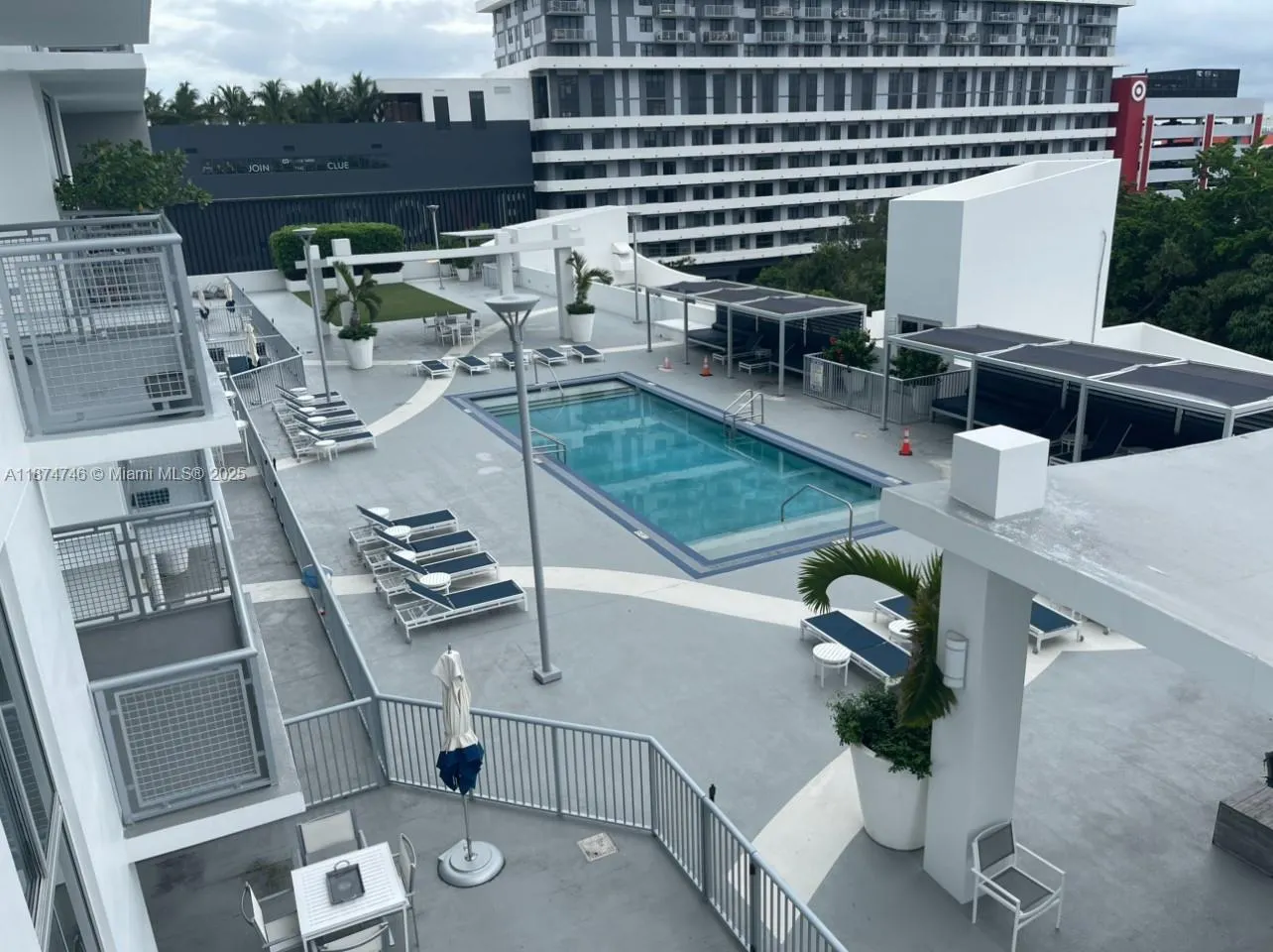 2700 SW 27th Ave, #Apt 704