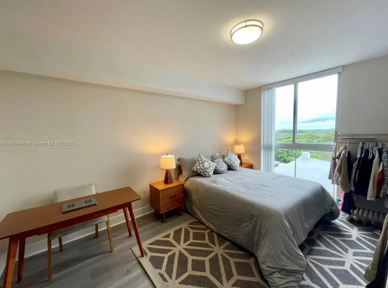 2700 SW 27th Ave, #Apt 704