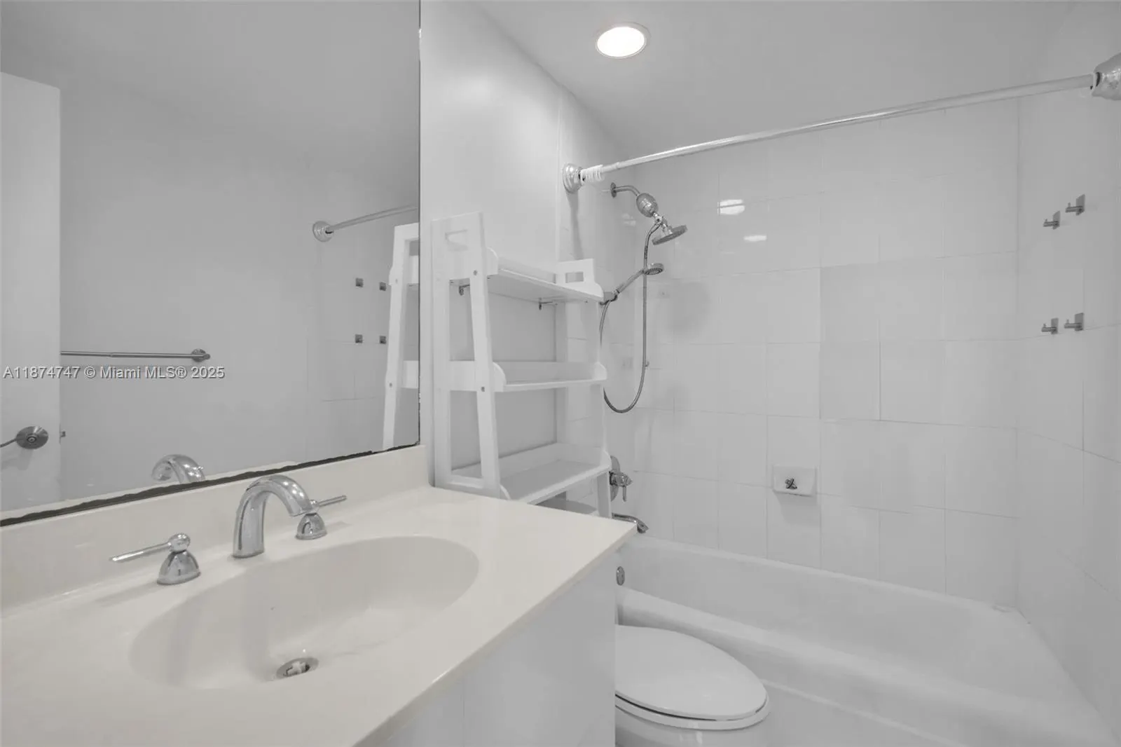 3001 S Ocean Dr, #1231