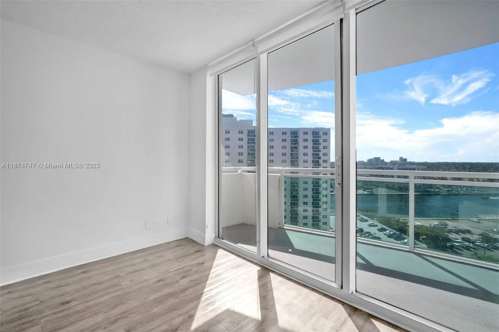 3001 S Ocean Dr, #1231