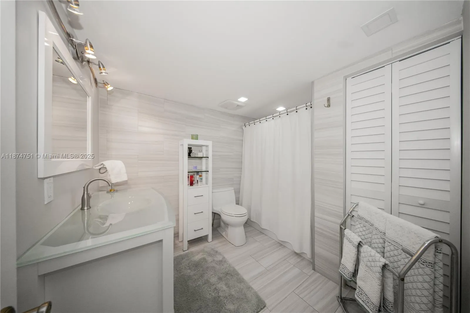 12800 SW 103rd Ter