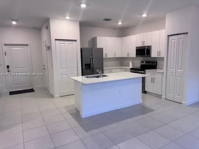 4703 NW 118th Ave, #0