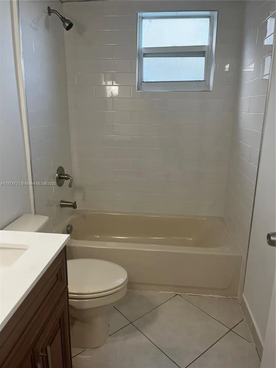 181 NW 47th Ave, #8