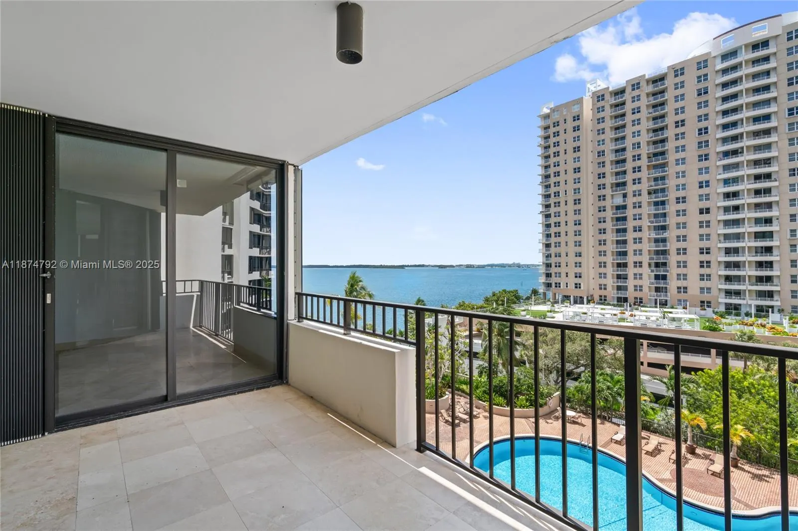 520 Brickell Key Dr, #A705