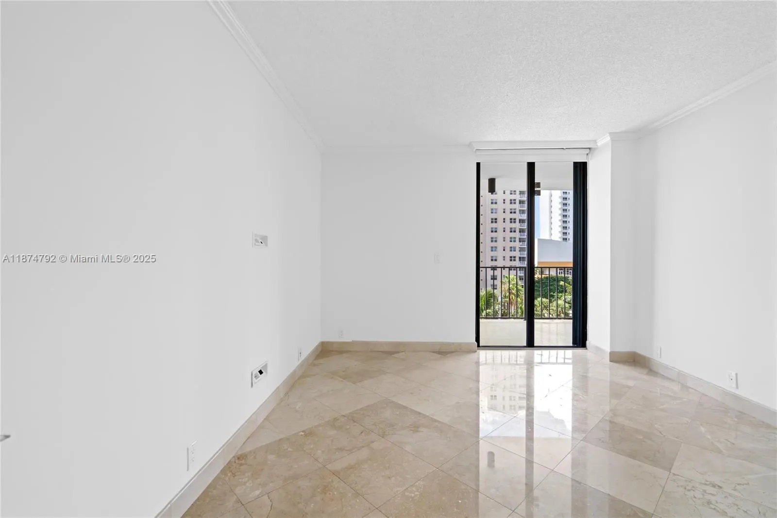 520 Brickell Key Dr, #A705