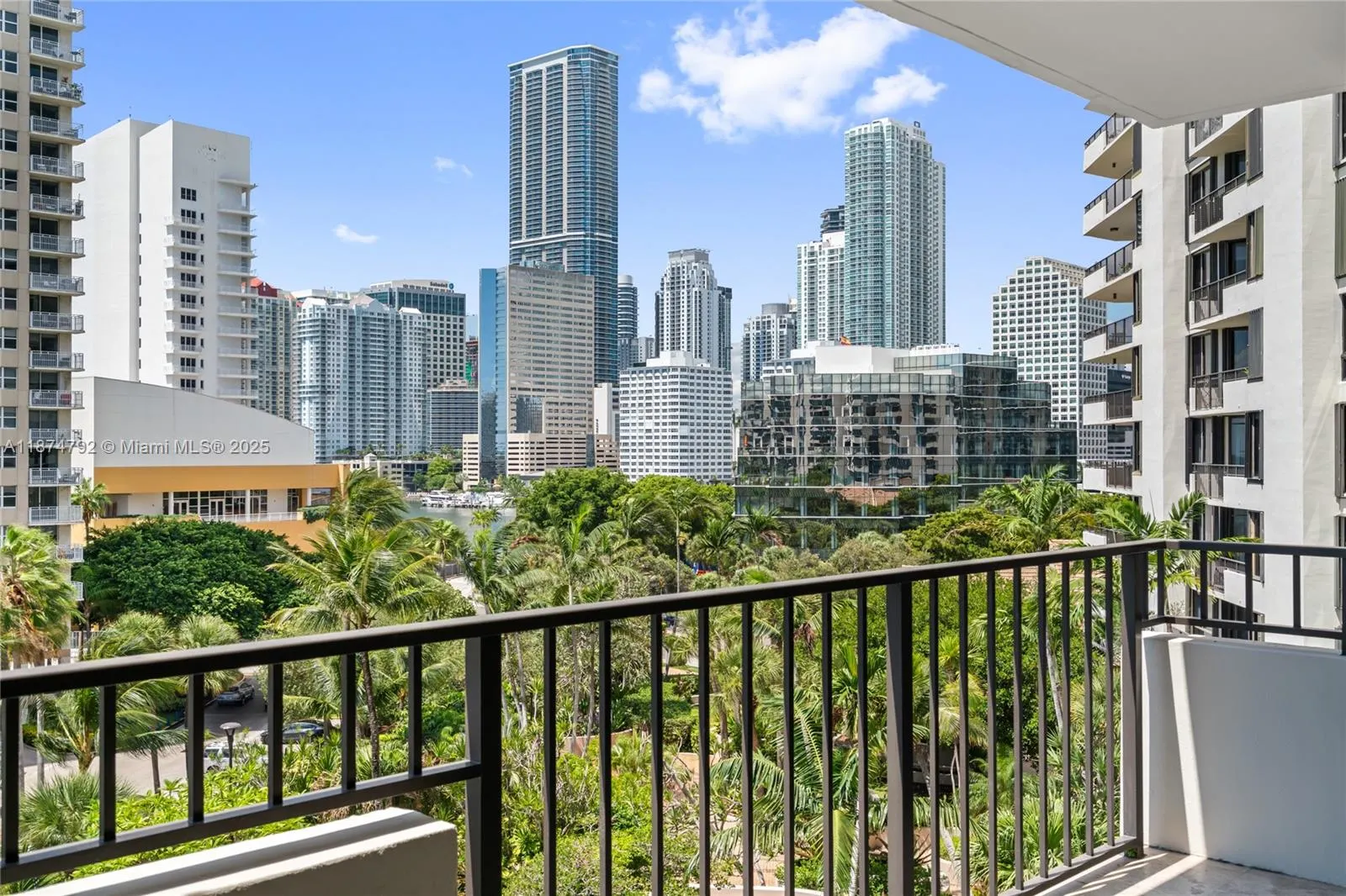 520 Brickell Key Dr, #A705