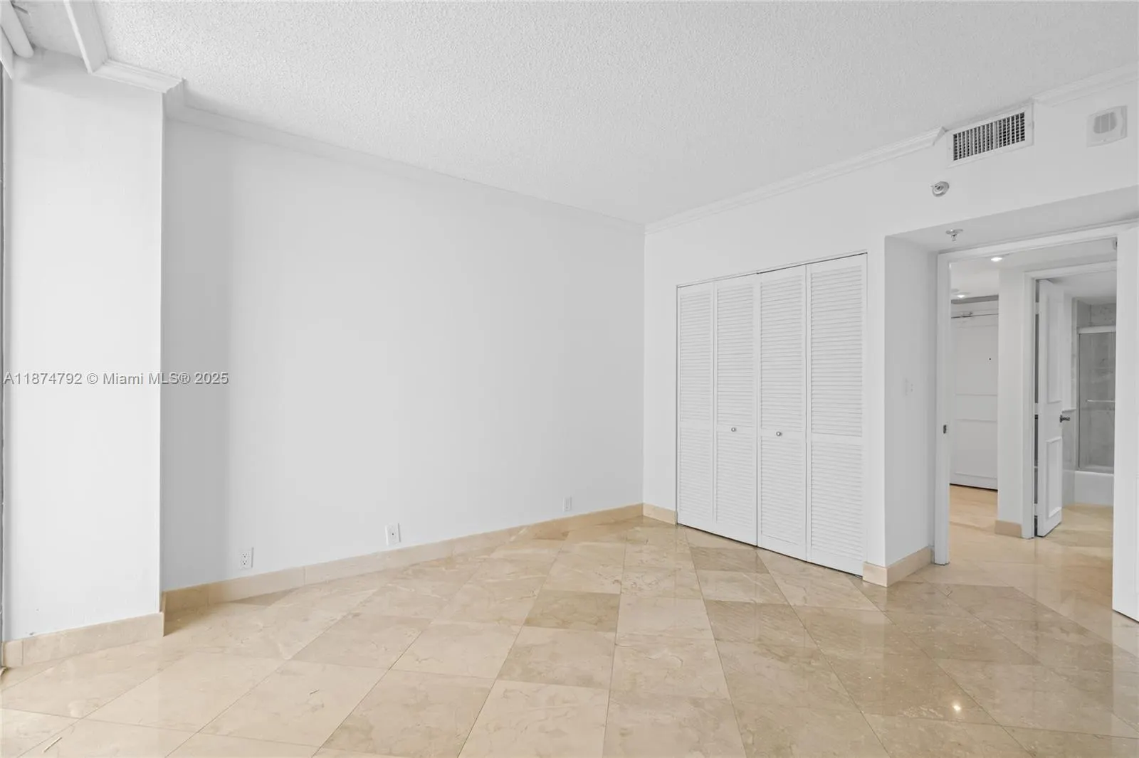 520 Brickell Key Dr, #A705