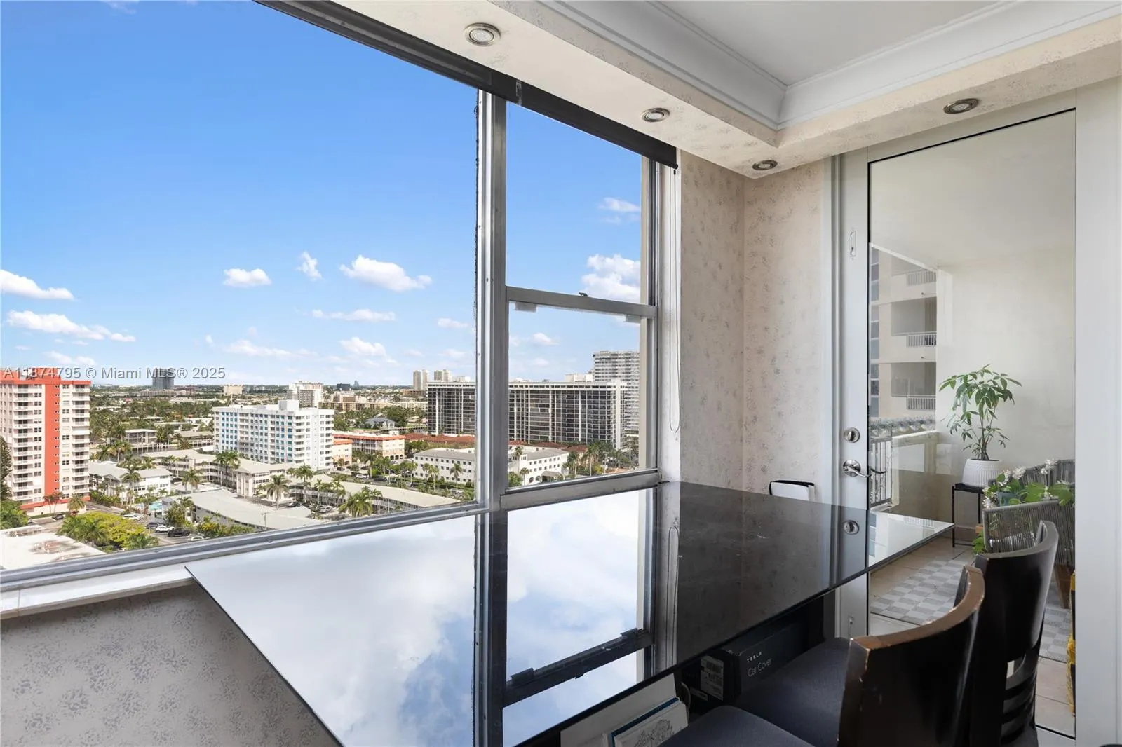 3180 S Ocean Dr, #1517
