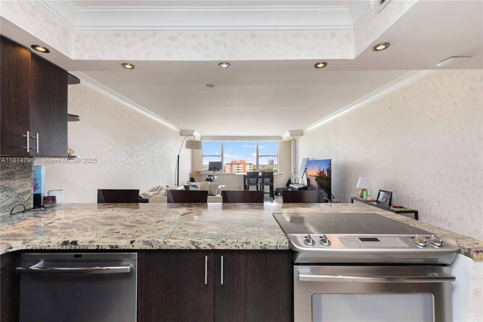 3180 S Ocean Dr, #1517