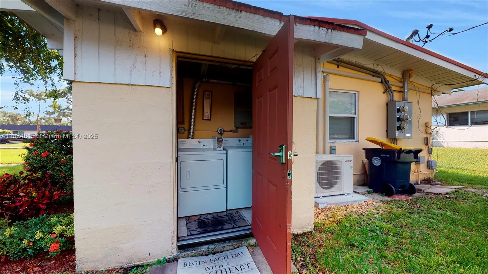 227 SE 1st St, #6