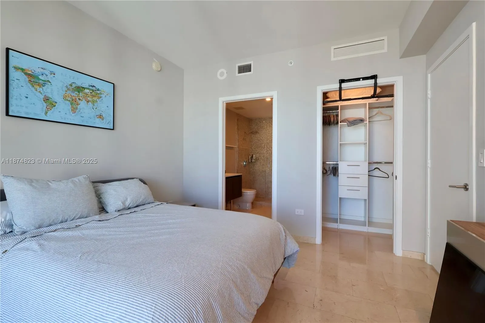 68 SE 6th St, #3607