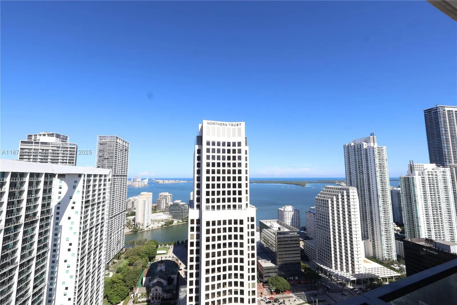 68 SE 6th St, #3607