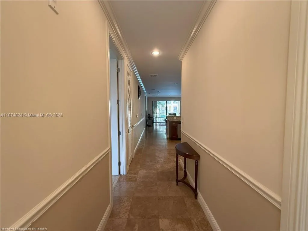 2351 Lakeview Drive, #115