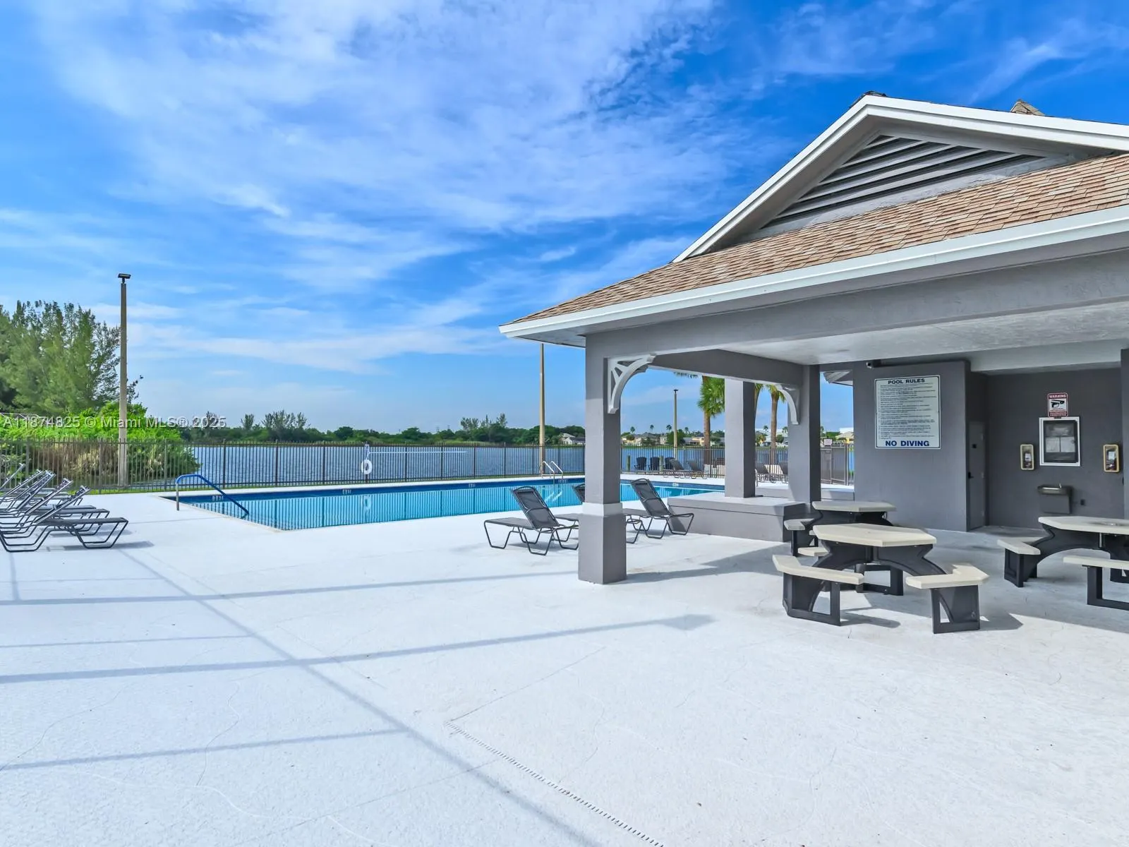 5820 N Plum Bay Pkwy